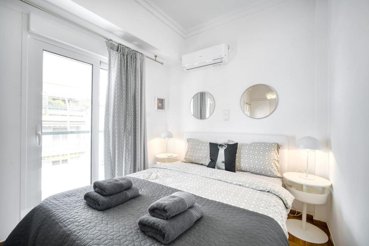 The Cactus Apartment With Large Sunny Balcony Атина Екстериор снимка